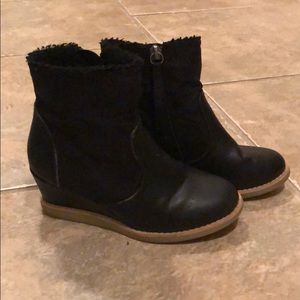 Girls black leather wedge booties